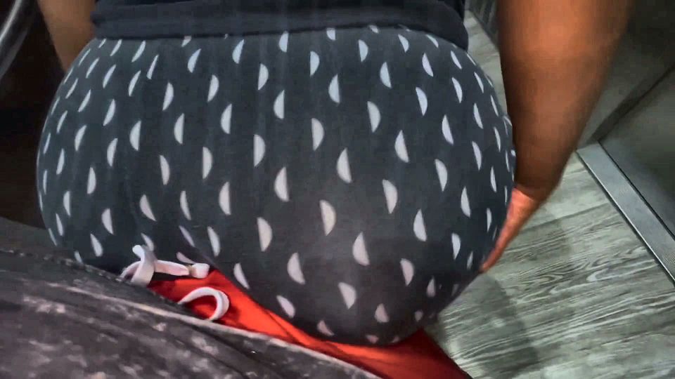 Walking Down in My Pjs (pov)